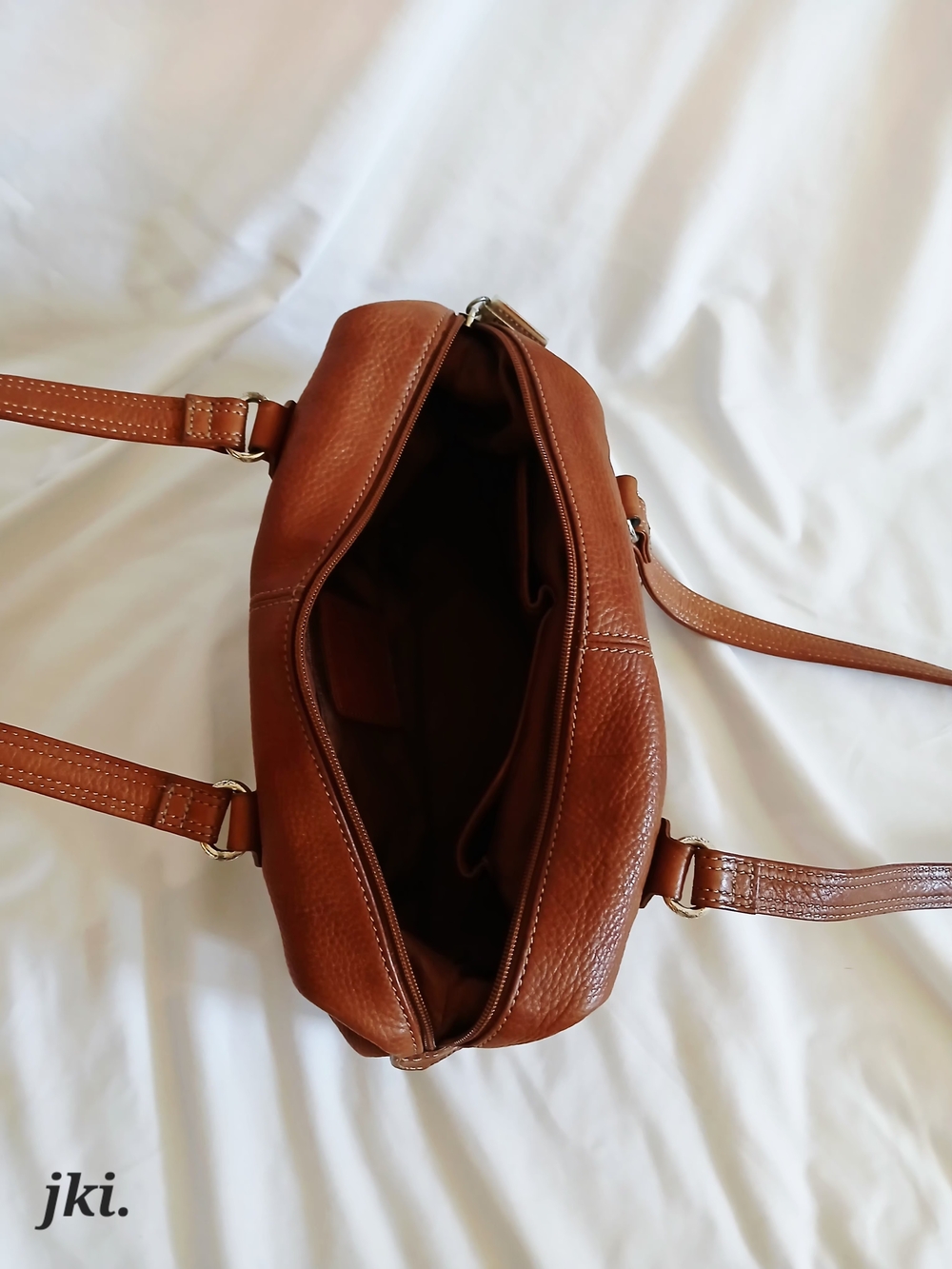 Fossil Women's Brown Leather Shoulder Bag - Picture 9 of 11